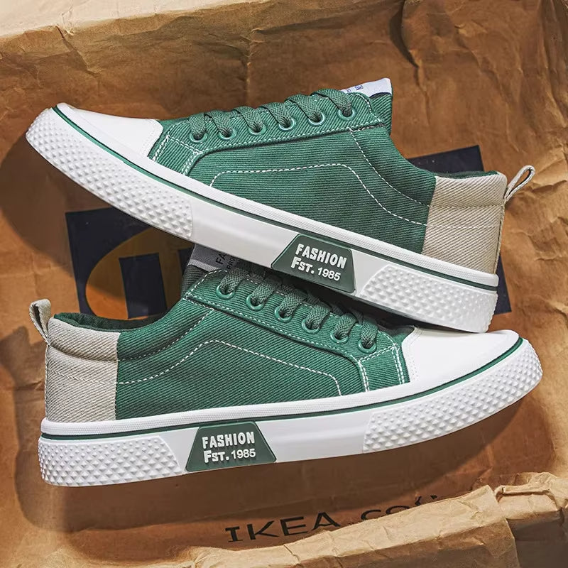 Lunark Low-Top Kanvas Sneaker