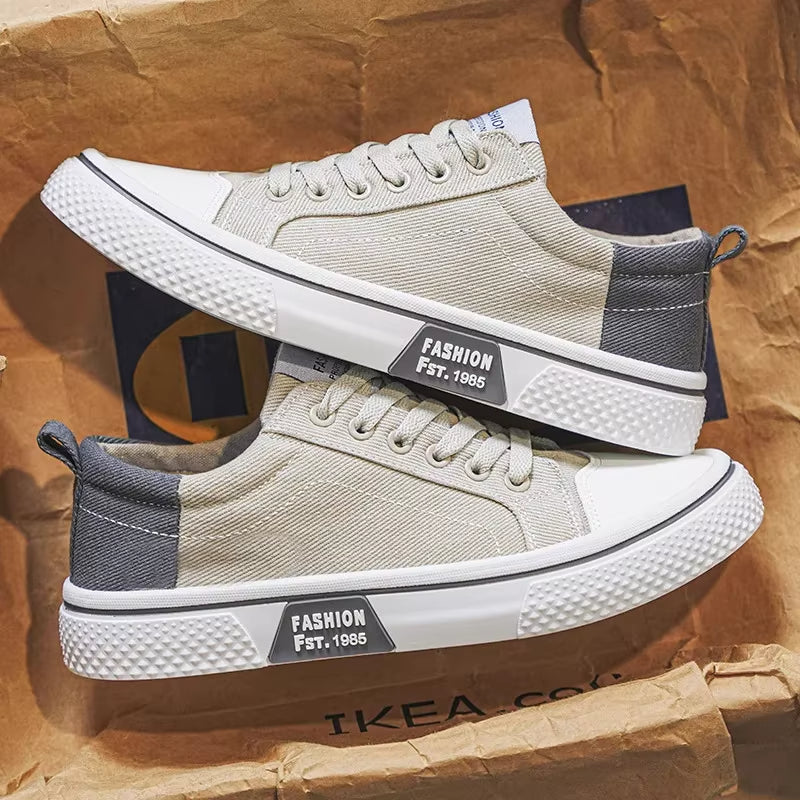 Lunark Low-Top Kanvas Sneaker