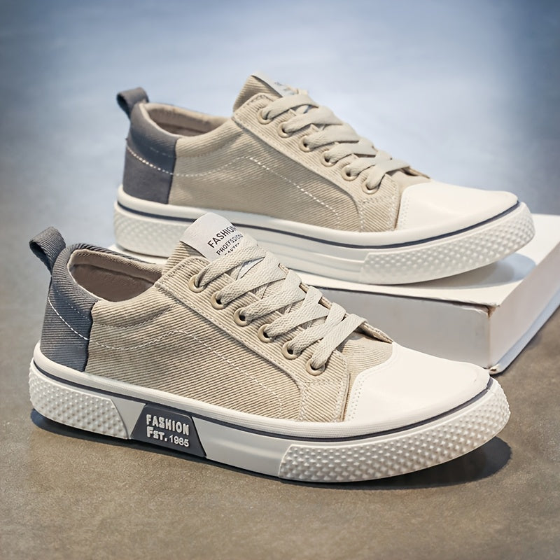 Lunark Low-Top Kanvas Sneaker